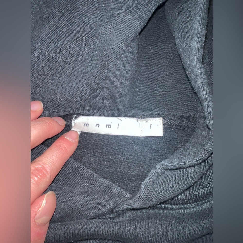 Minimal brand black hoodie. Preloved